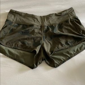 Lululemon camo green shorts